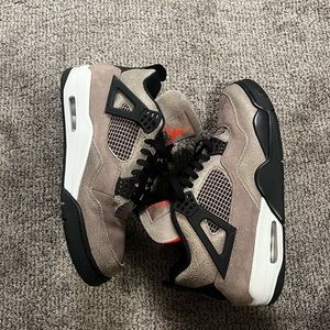 Jordan Retro 4 Top Hauze